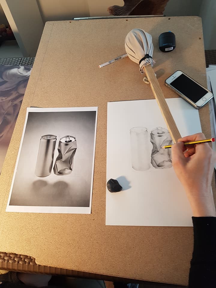 Drawing from a reference: observation and tonal values.